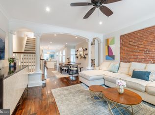 1135 Carpenter St, Philadelphia, PA 19147