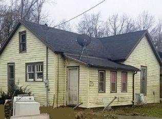 1251 N 400 E, Hartford City, IN 47348