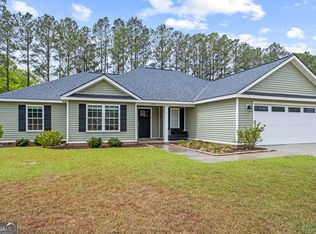 305 Tallulah Bnd, Ellabell, GA 31308