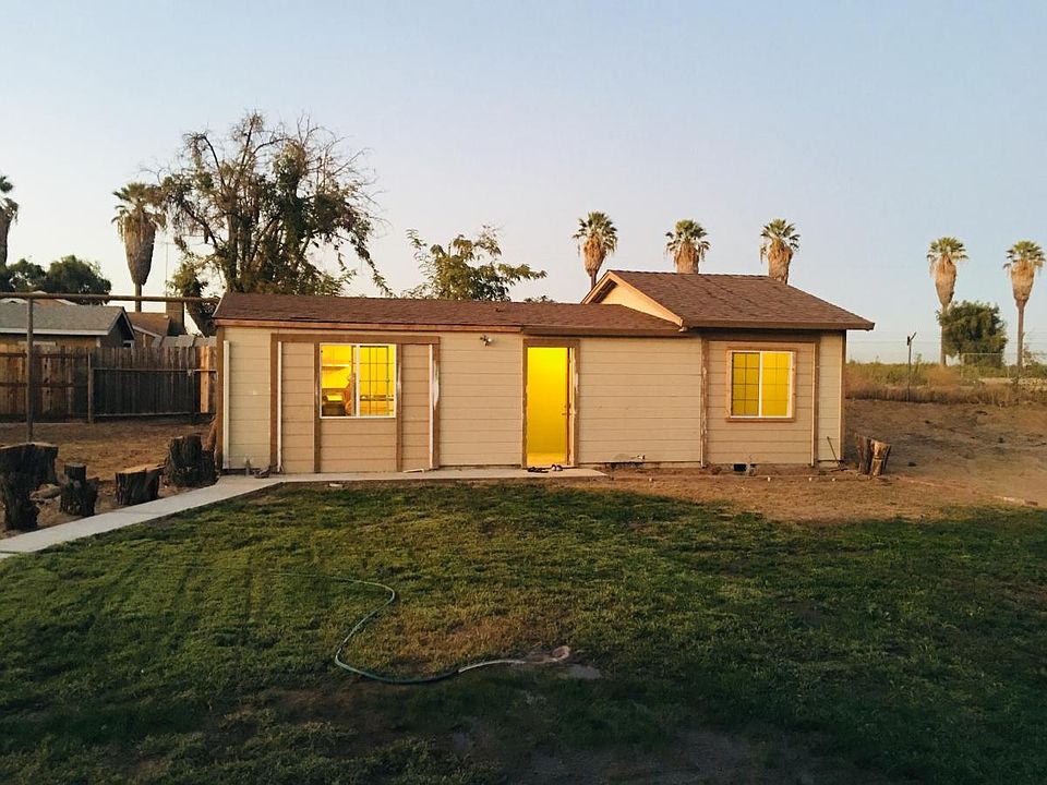 2nd image of 22942 S Manteca Rd #B