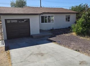 590 S Lillian Dr, Barstow, CA 92311