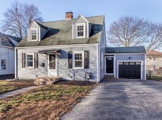22 Barry St, Quincy, MA 02169
