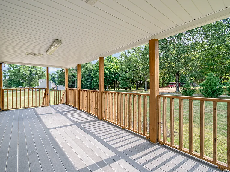 715 Afton Park Dr — Photo 16