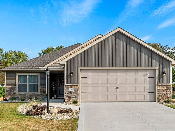 3rd image of 10353 Buckshire Ct