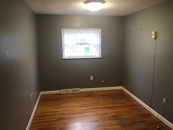 4th image of 1638 Glazier Ct