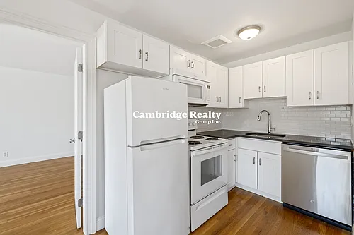134 Summer St #32T Photo 1