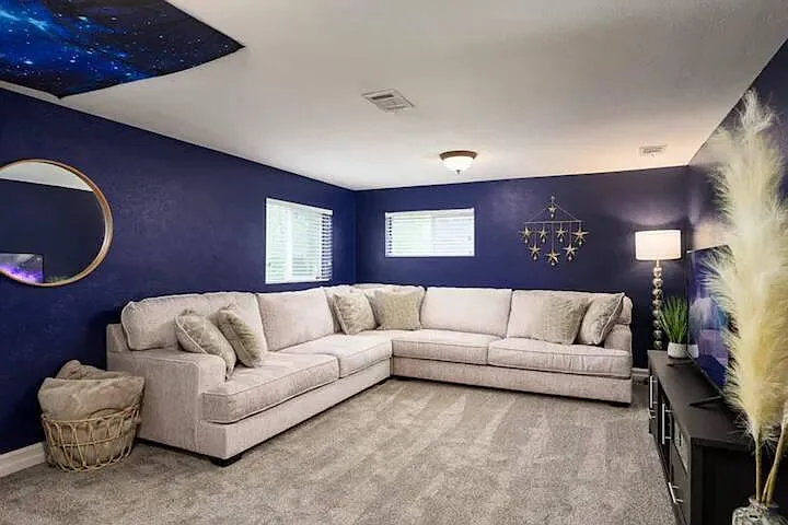 W 62nd Pl — Photo 9