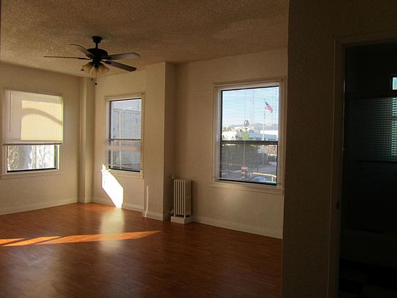3rd image of 346 N Vermont Ave APT 316