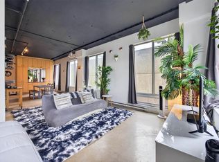 Cambridge Lofts, Edmonton, AB T5J 1R9