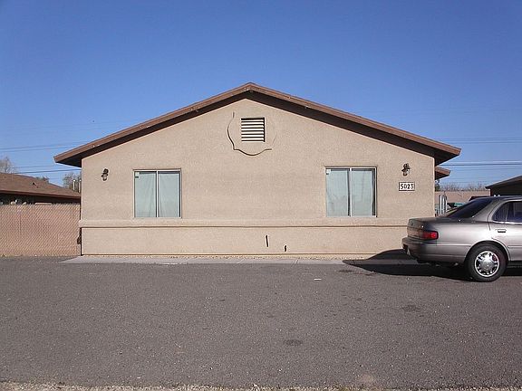 3rd image of 5023 S Park Ave