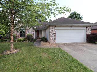 2286 W Rockwood St, Springfield, MO 65807