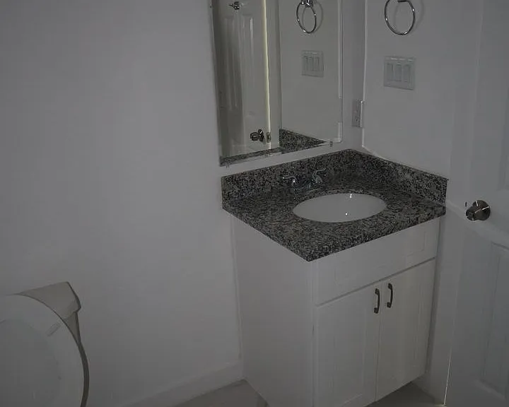 4326 Plaag St #B — Photo 5