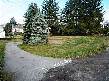 2nd image of 2640 Skyline Dr