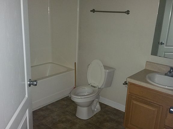 5th image of 1805 Stanberry St