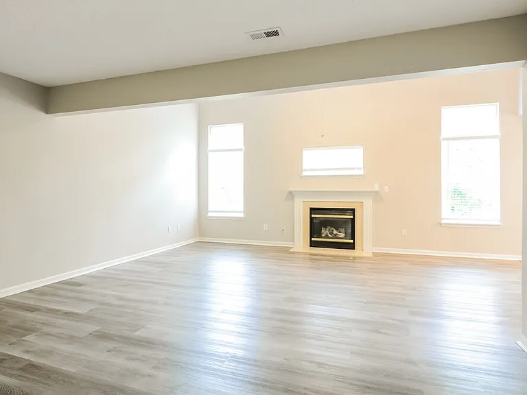 5904 Minden Dr — Photo 4