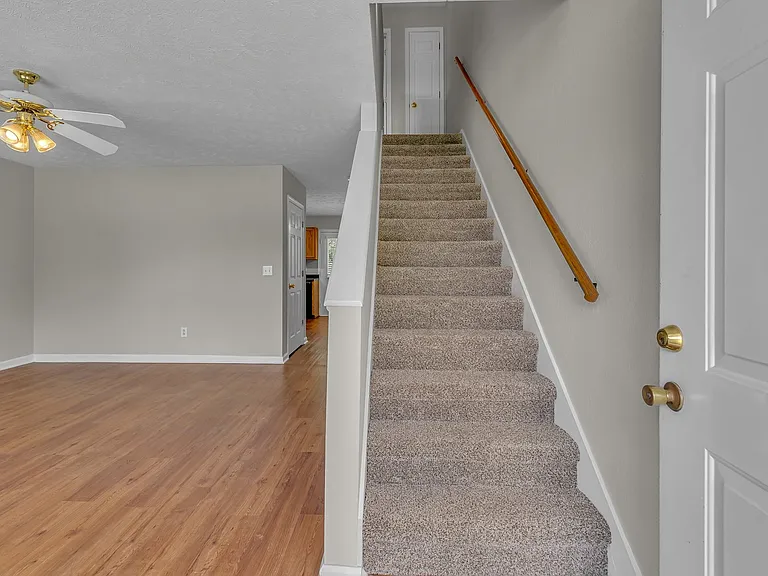 1509 Center Pointe Dr — Photo 5