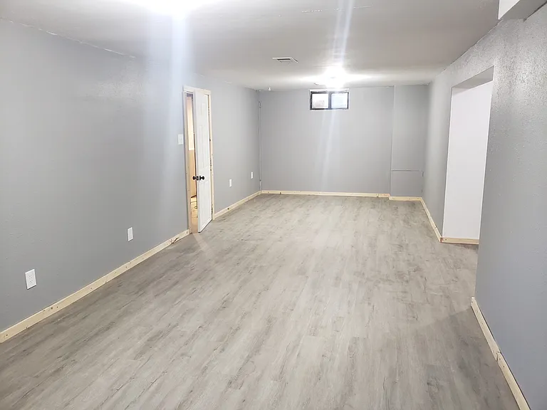 1516 Linden Way #1516 — Photo 3