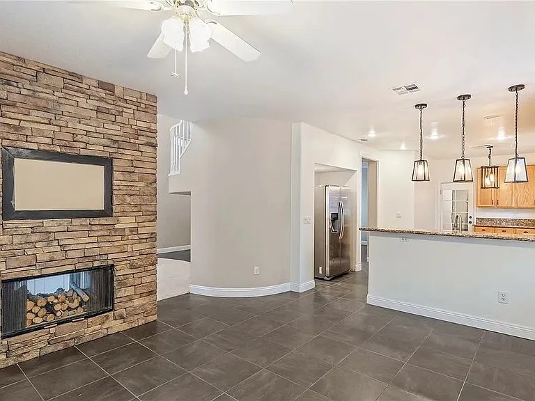 1809 Snow Spring Ln — Photo 15