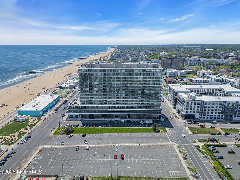 1101 Ocean Ave #1510 — Photo 37