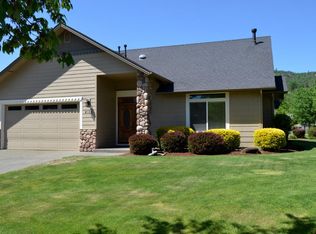 2100 SW Ford St, Grants Pass, OR 97526