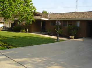 2041 Short Dr, Hanford, CA 93230