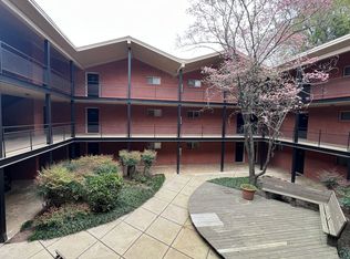 250 Little St APT D207, Athens, GA 30605