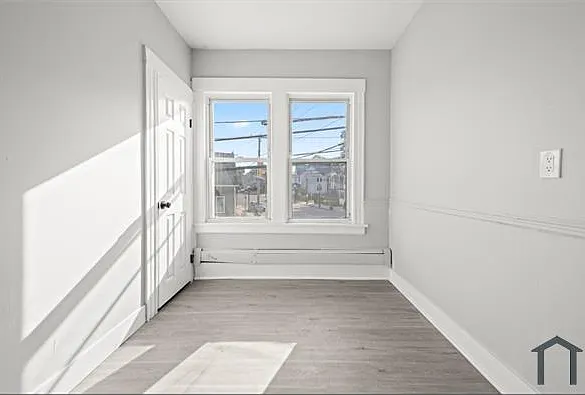 2 bed, $2,100 — Photo 4