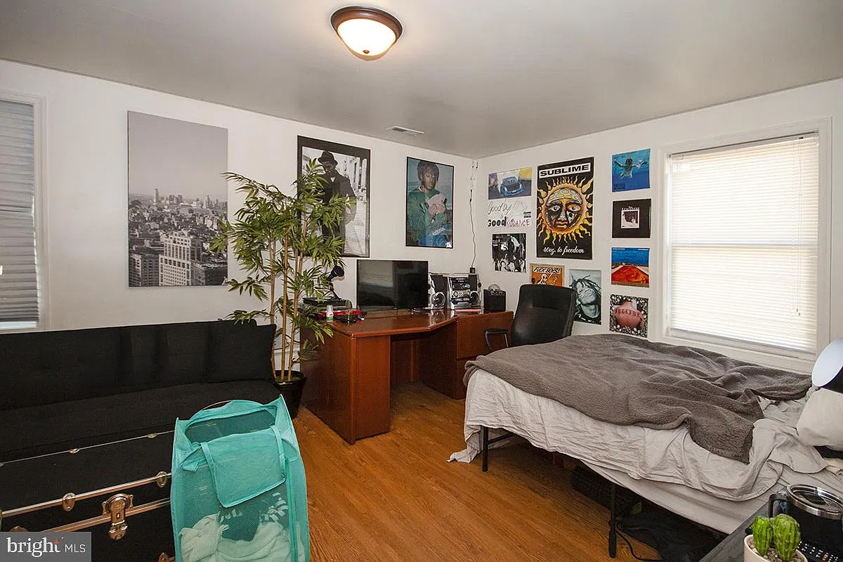 4 bed, 4.0 bath, 1714 sqft, $2,850 — Photo 3