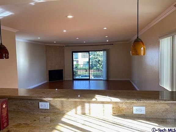 3rd image of 505 N Louise St APT 203