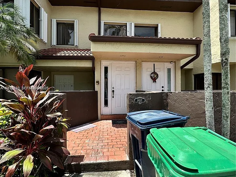 9607 SW 138th Ave #TC2R — Photo 6