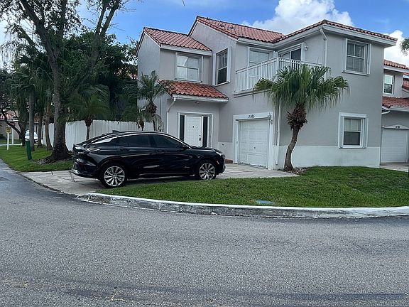 2nd image of 3165 N 37th Ave #3165