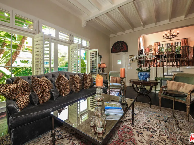 1367 N Beverly Dr — Photo 9