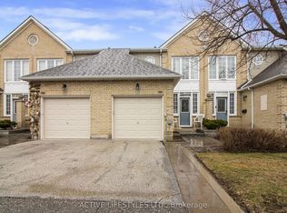 10 Hartnell Sq #59, Brampton, ON L6S5W7