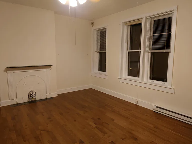 1832 Bolton St #2 — Photo 10
