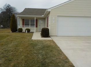1251 Village Dr, Spring Grove, PA 17362