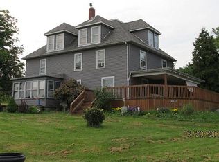 5601 S Washington St, North East, PA 16428