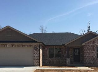 225 Sassenach Dr, Jackson, MO 63755