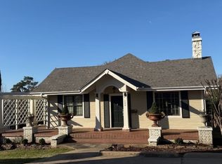 200 Ridgeway Dr, Little Rock, AR 72205