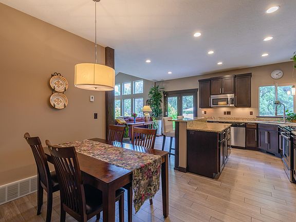 4th image of 4069 S Olivia View Ln