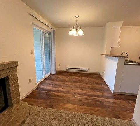 3rd image of 2788 Danbury Ln SW #1114