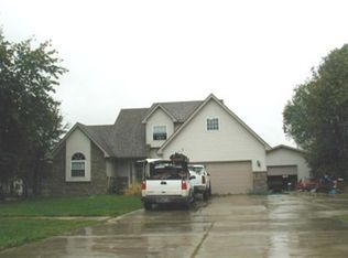 53581 County Line, New Baltimore, MI 48047