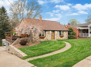 706 Artvue Dr, Pittsburgh, PA 15243