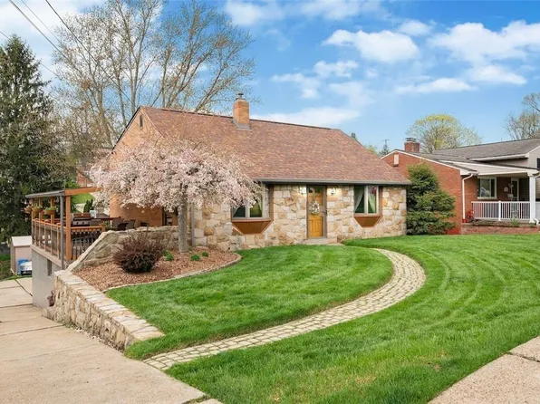 706 Artvue Dr, Pittsburgh, PA 15243