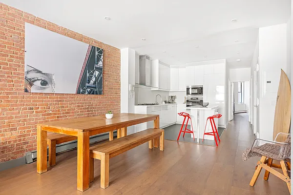 Sold by Compass | media 6