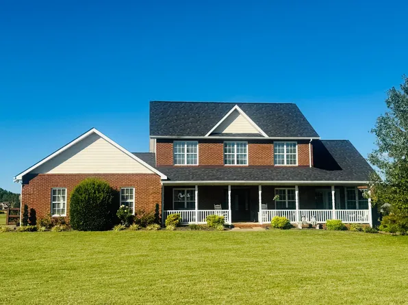 225 Plantation Dr, Greeneville, TN 37745