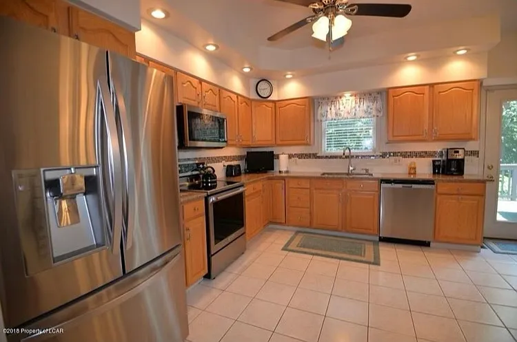 49 Nittany Ln — Photo 5