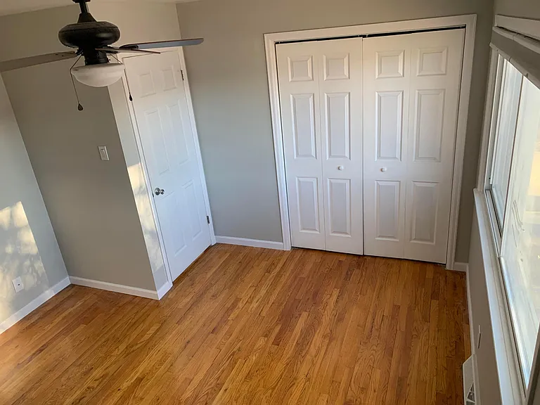 Bedroom #2 (Main Floor)
