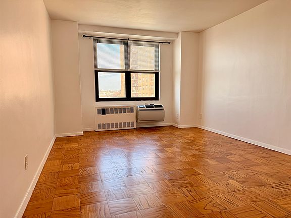 4th image of 10 Huron Ave APT 9M