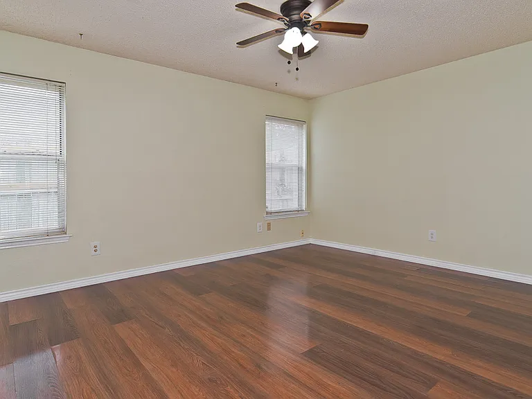 6014 Parkmeadow Dr — Photo 19