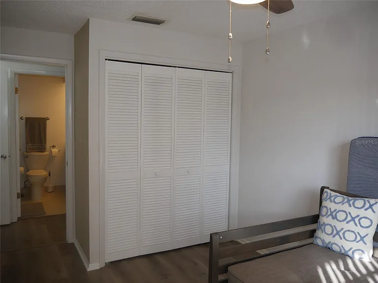 6165 Chesham Dr #5 — Photo 21